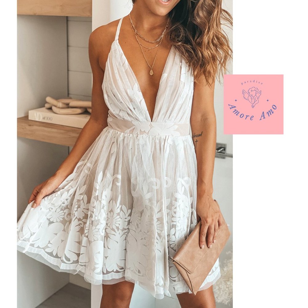 Niara 🌸 White Backless Pleated Skater Dress - Picture 5 of 7